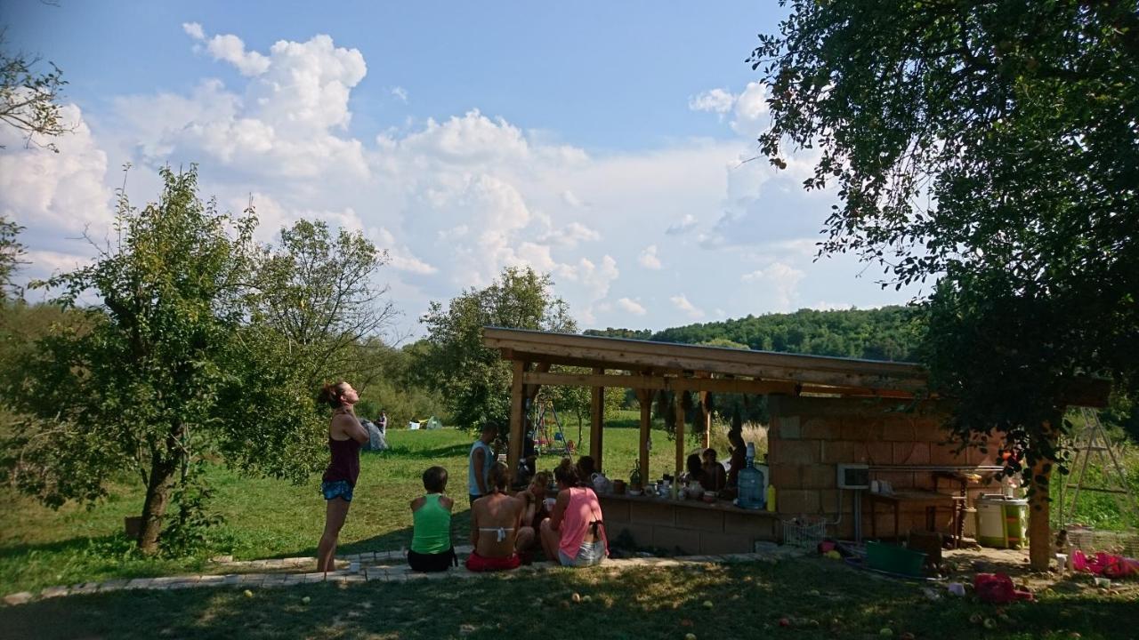 Szellos Ret Camping Balvanyos Exteriér fotografie